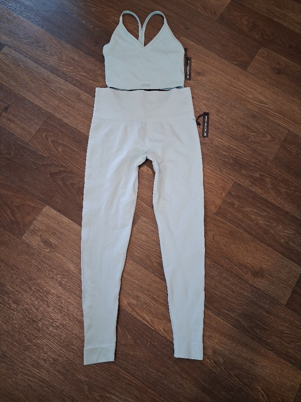 Set Active ΓOuai set Athetic leggings sz M sports bra S